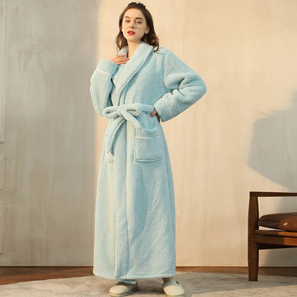 Flannel Bathrobe with Fold-Over Collar Cozy Winter Dressing Gown for Ultimate Warmth and Comfort