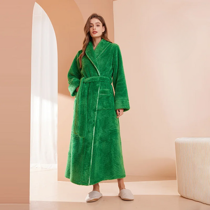 Flannel Bathrobe with Fold-Over Collar Cozy Winter Dressing Gown for Ultimate Warmth and Comfort